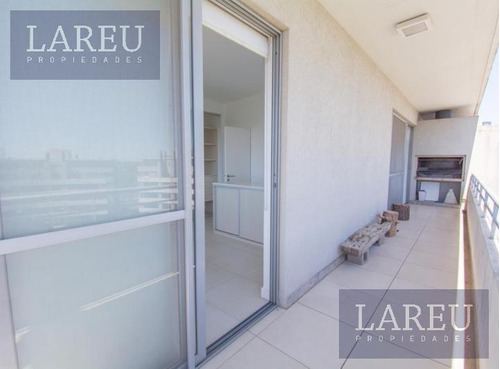 Departamento De 2 Ambientes En Venta - Condominio Civis