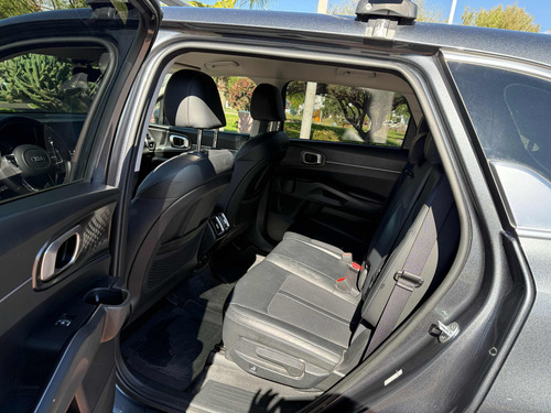 Kia Sorento 2.4 Lx At