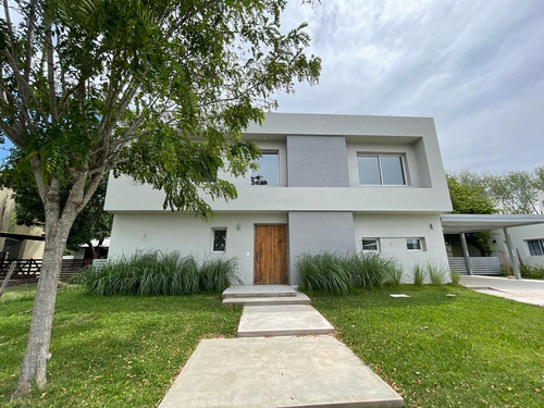 Imagen 4 de 26 de Casa En Venta - Alquiler En San Matias Escobar C/ Pileta
