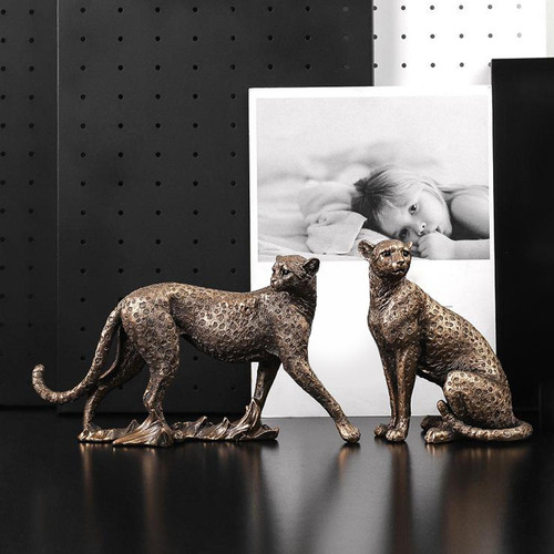 Arte Moderno Escultura En Forma De Adorno Decorativo Un