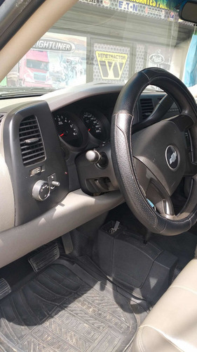 Imagen 7 de 8 de Chevrolet Silverado Los