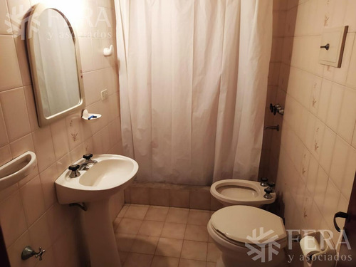 Imagen 28 de 30 de Venta De Casa De 4 Ambientes Con Cochera, Jardin Y Patio Con Parrilla En Wilde (28232)