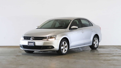 Volkswagen Vento 2.5 Luxury 170cv - 144699 - C