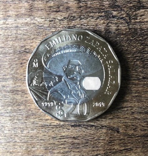 Moneda Dodecagonal De 20 Pesos Conmemorativa Emiliano Zapata