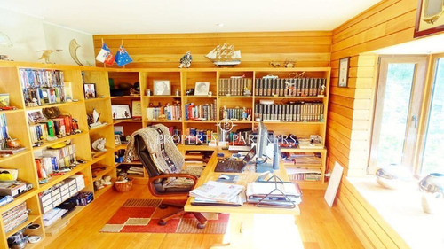 Imagen 22 de 30 de Gran Casa En Pucón, Con 400 Mt De Orilla De Río.