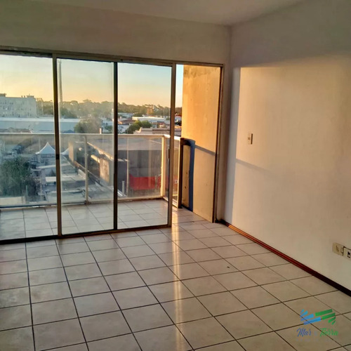 Oportunidad!!! Vendo Apartamento 2 Dormitorios En Centro Maldonado