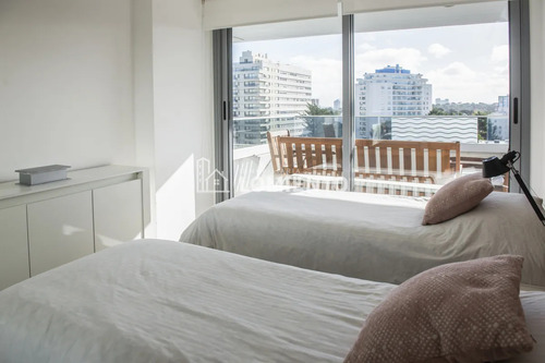 Oportunidad Venta Apartamento 3 Dormitorios Torre Esmeralda