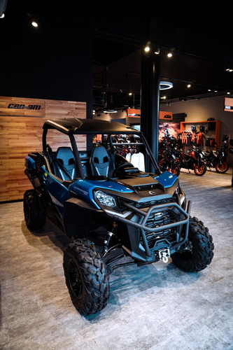 Imagen 5 de 25 de Can Am Commander Xt 1000r Azul Unidad Disponible