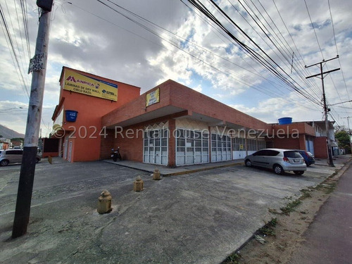 Rent-a-house Vende 05 Locales Comerciales, En Zona Centro, Cagua, Maracay, Estado Aragua, 24-16794