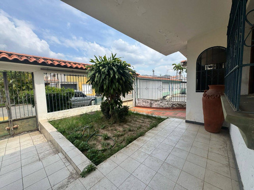 Se Vende Casa En El Trigal Norte Para Remodelar, Ubicada En Calle Cerrada. Dj