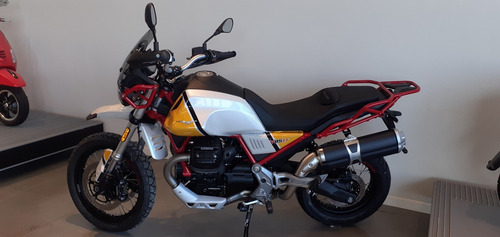 Moto Guzzi V85tt