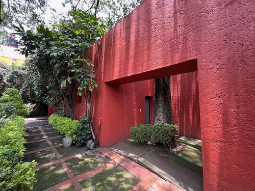 Se Vende Casa Como Terreno En La Colonia Florida!!!!