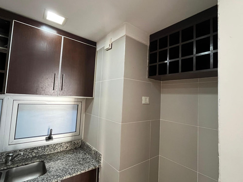 Departamento En Alquiler, Semipiso Dos Ambientes- Balcon Belgrano | Coghlan