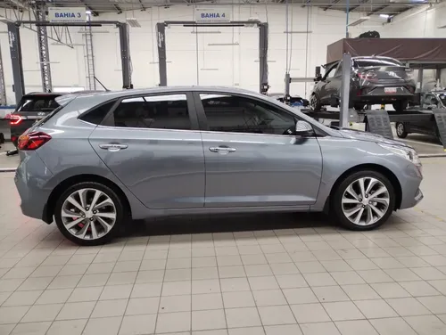 Hyundai Accent 1.6 Hb Gls At