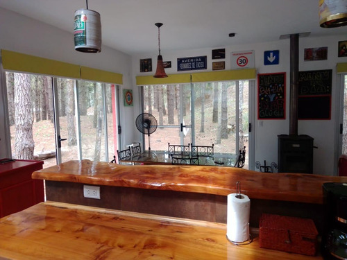 Casa En Venta - 4 Dormitorios 2 Baños - 950mts2 - Senderos Iii, Costa Esmeralda