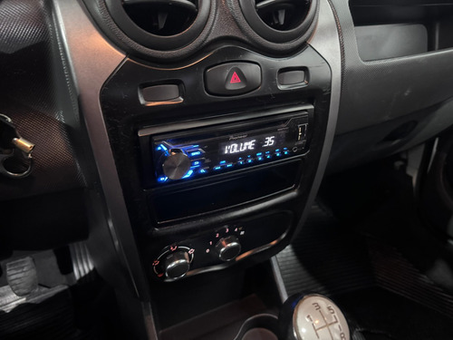 Renault Logan 1.0 AUTHENTIQUE 16V FLEX 4P MANUAL