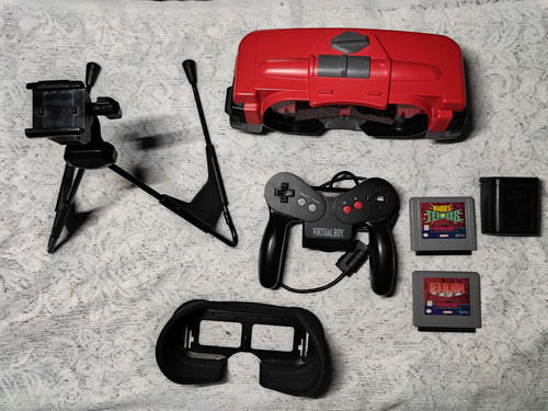 Consola Virtual Boy Con Tripié Y Visor