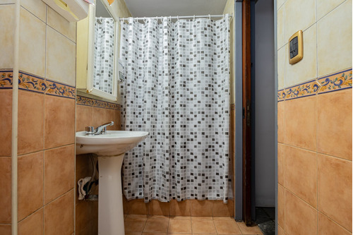 Imagen 27 de 30 de Venta Galpon Con 4 Oficinas Villa Lynch. Permuta