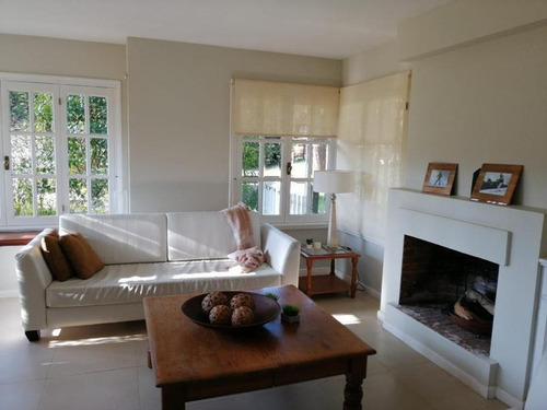 Imagen 6 de 30 de Casa En Venta Sobre Golf- 4 Ambientes - Pinamar