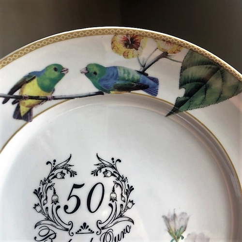 Imagem 3 de 4 de Prato Passarinhos Bodas De Ouro 50 Anos De Casamento