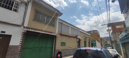 Se Vende Casa En Baruta