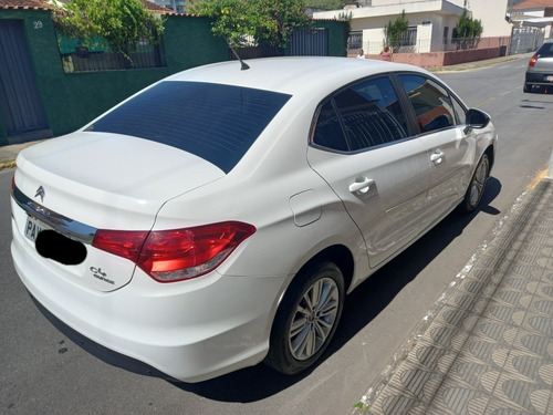Imagem 2 de 6 de Citroën C4 Lounge 2018 1.6 Thp Origine Flex Aut. 4p