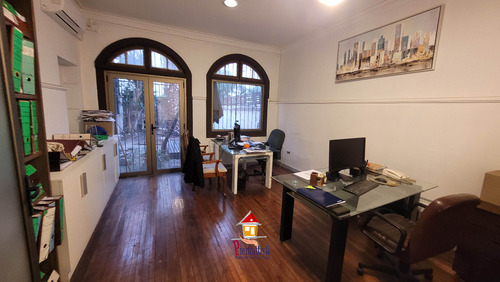 Casa En Arriendo Comercial, Excelente Ubicación (c230802)