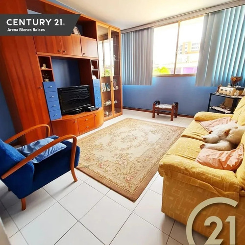 Imagen 5 de 9 de Alquiler Townhouse Res. Bahía Mar, Lechería