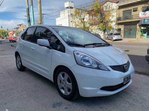 Imagen 3 de 11 de Honda Fit 2011 1.4 Lx Mt