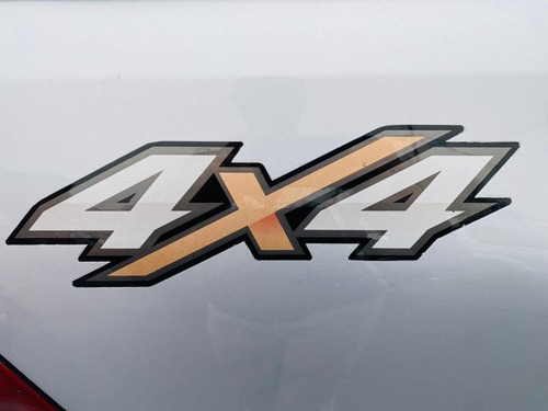 Imagen 22 de 23 de Toyota Hilux Srv 4x4
