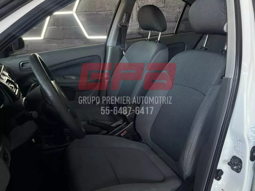 Renault Scala 2011