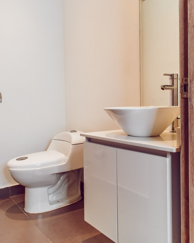 Imagen 8 de 14 de Espectacular Apartamento Amoblado En Ubicacion Privilegiada