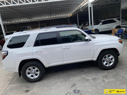Toyota 4runner Sr5