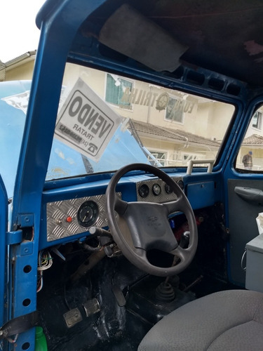 Ford F75
