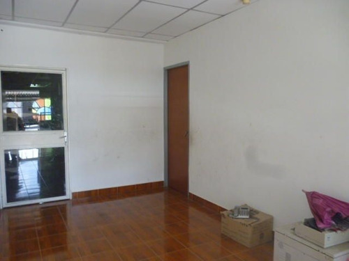 Imagen 12 de 30 de Local Comercial En Venta En Parroquia Catedral Barquisimeto Lara +++23-1767 */ M.c T. N° +0-4-2-4- 5.5.6. 5.7. 5.9 *--**
