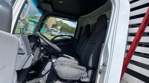 Imagen 15 de 25 de Chevrolet Npr 5.2 2015
