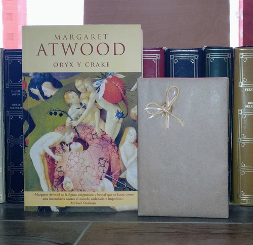 Oryx Y Crake - Margaret Atwood / Ediciones B + Sorpresa (Usado)