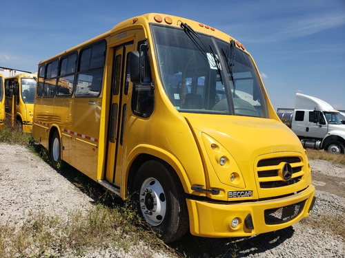 Imagen 2 de 8 de Mercedes Benz Beccar Mod. 2019 29 Pasajeros