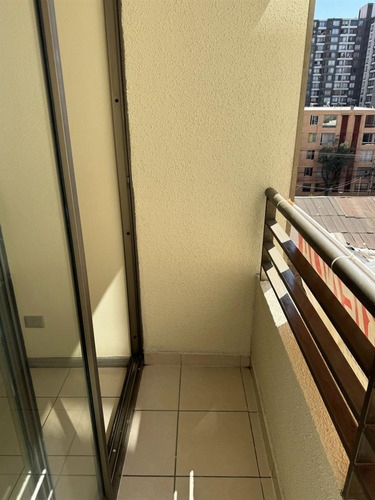 Departamento En Arriendo De 1 Dorm. En Estación Central