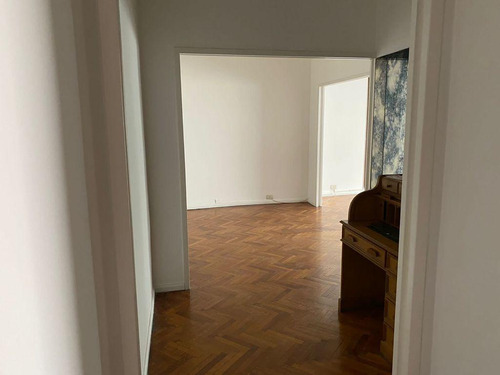Venta Departamento En Recoleta, Excelente Ubicación - Barrio Norte
