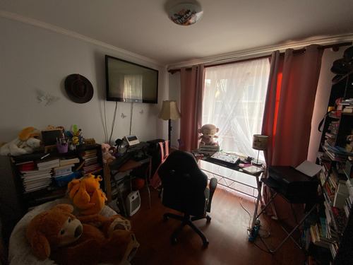Se Vente Amplia Casa Familiar 7d,4e,3b, Ciudad Del Este