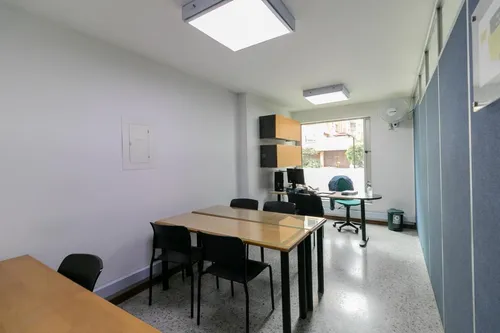 Local En Arriendo En Chico. Cod A1021297