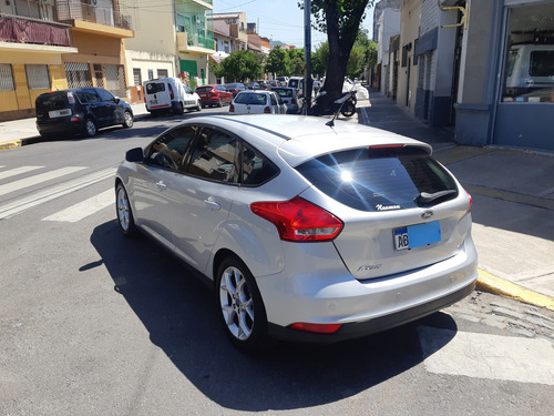 Ford Focus III 2.0 Sedan Se Plus At6