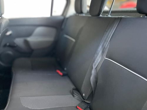 Renault Logan Expr 16 M