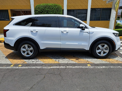 Kia Sorento 2.4 Lx At