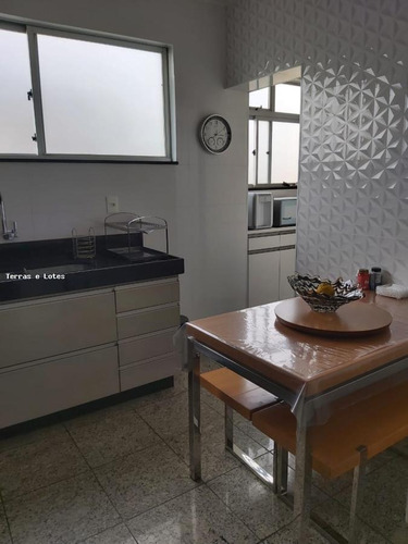 Imagem 3 de 15 de Apartamento Para Venda Em Belo Horizonte, União, 4 Dormitórios, 1 Suíte, 3 Banheiros, 2 Vagas - Apto169_1-1942251