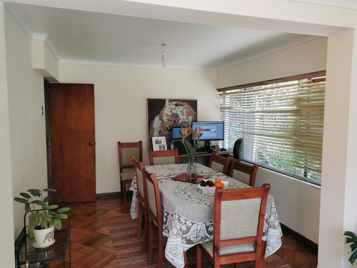 Casa En Chorrillos, 4 Dormitorios 2 Baños