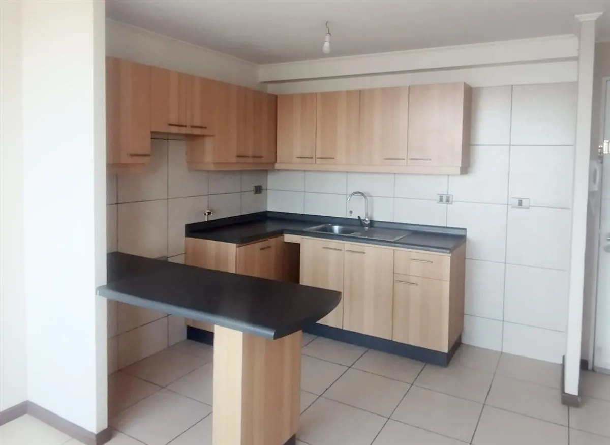 Imagen 3 de 13 de Departamento En Venta De 2 Dorm. En Viña Del Mar