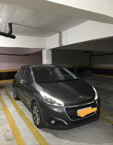 Peugeot 208 1.6 16v Griffe Flex Aut. 5p