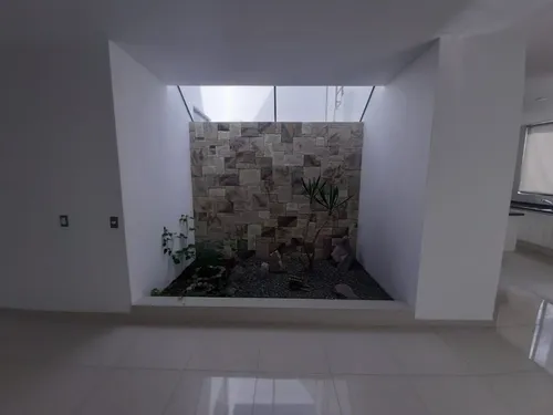 Estrena Residencia De Autor En Cumbres Del Lago, Jardín, 3 Recs, Tina, Cto Serv
